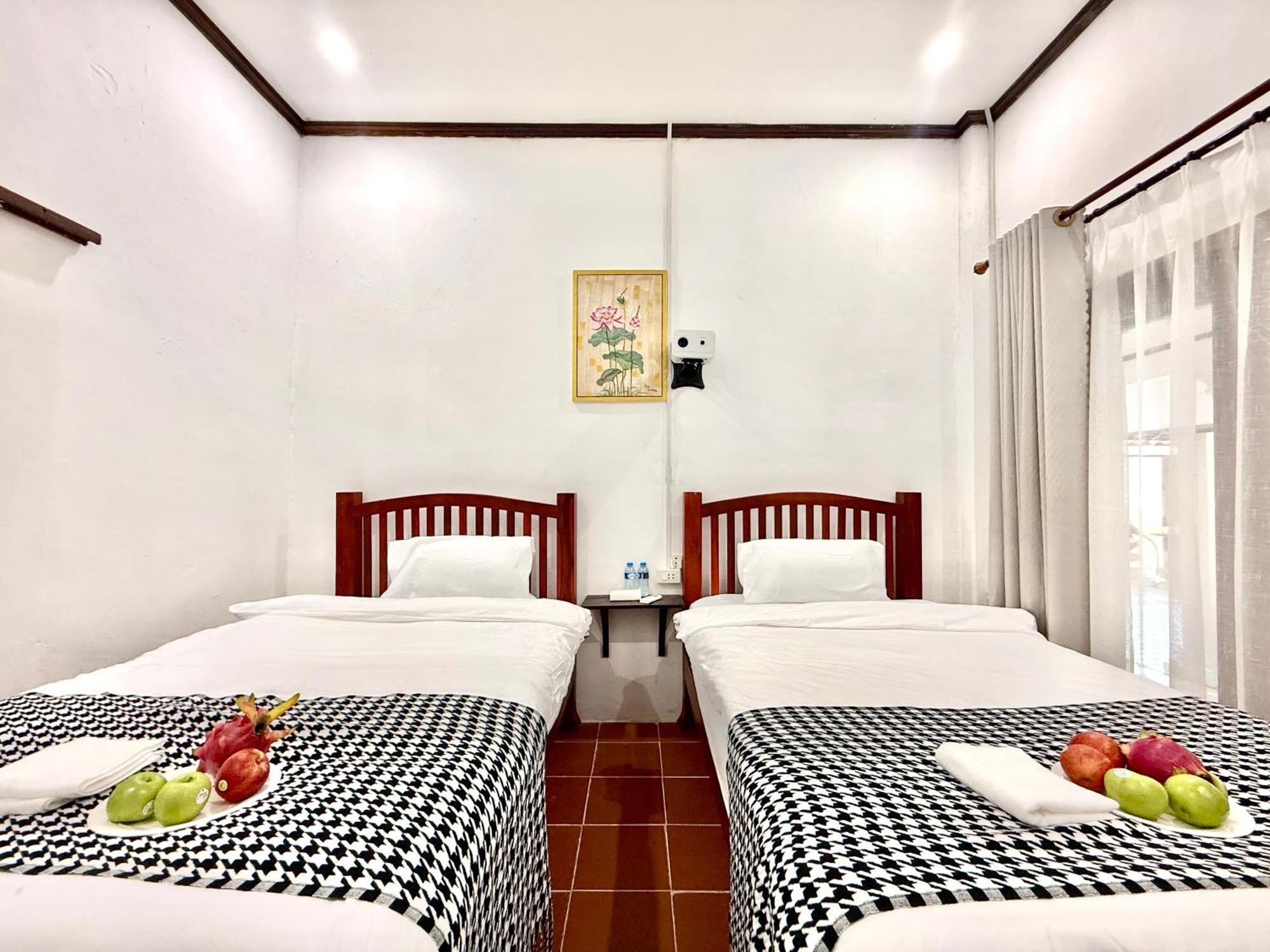 Xin Ya Duo Hotel หลวงพระบาง ภายนอก รูปภาพ