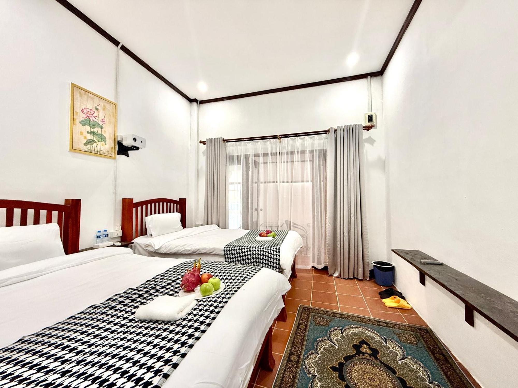 Xin Ya Duo Hotel หลวงพระบาง ภายนอก รูปภาพ