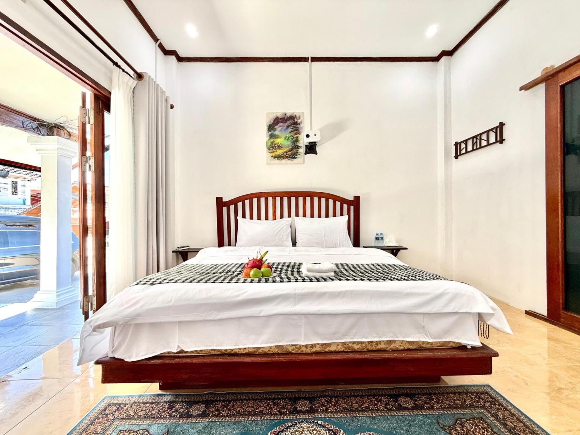 Xin Ya Duo Hotel หลวงพระบาง ภายนอก รูปภาพ