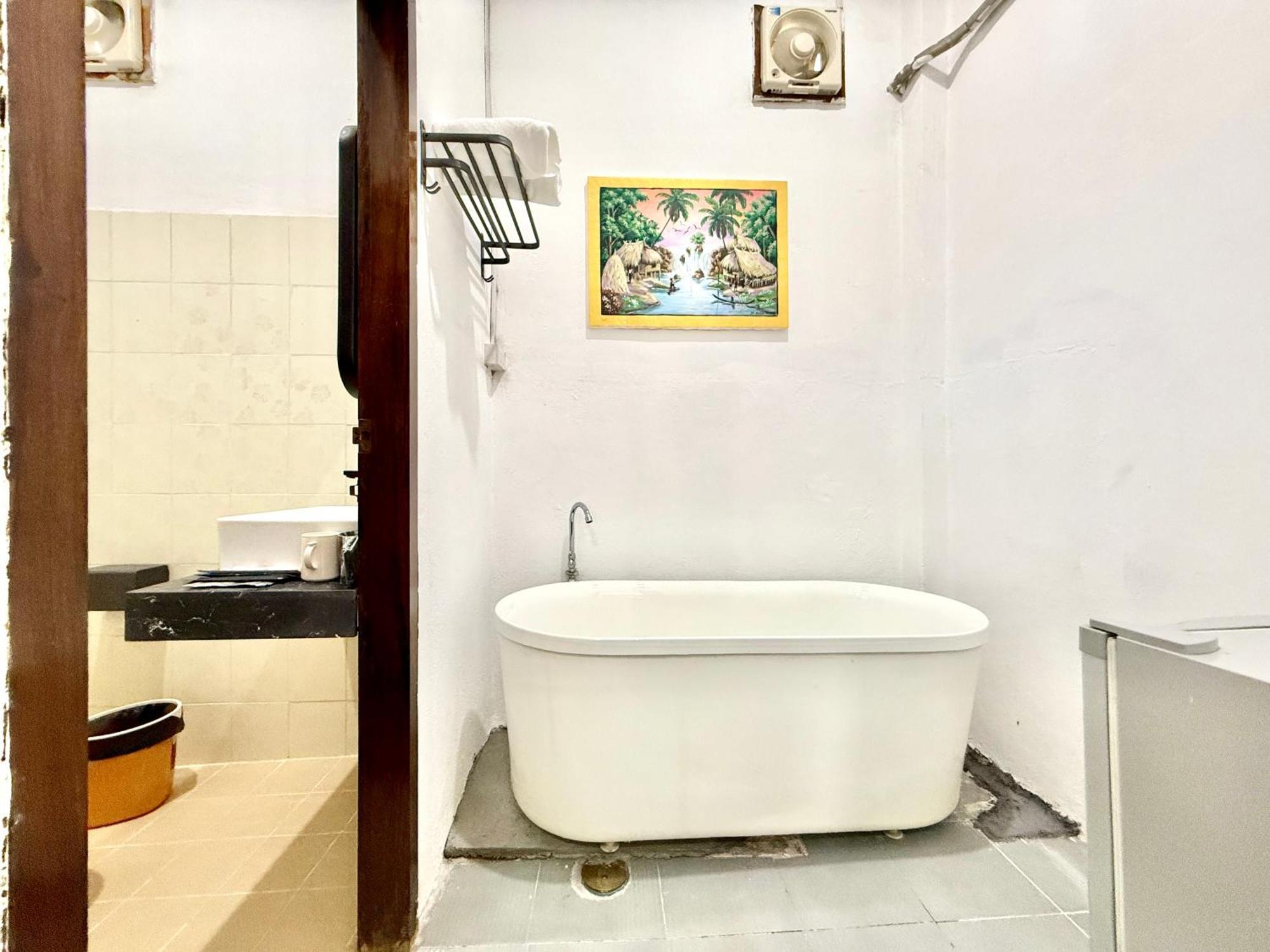 Xin Ya Duo Hotel หลวงพระบาง ภายนอก รูปภาพ