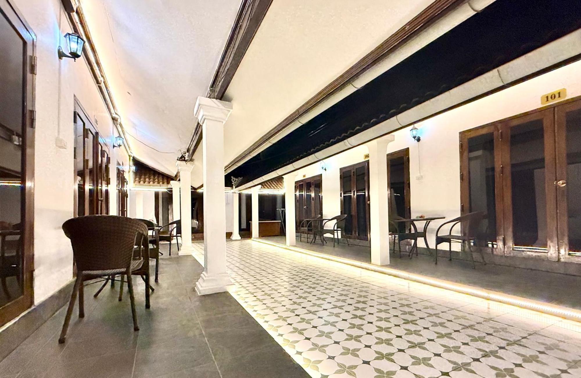 Xin Ya Duo Hotel หลวงพระบาง ภายนอก รูปภาพ